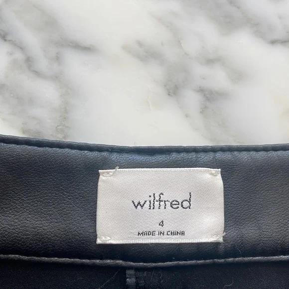 Aritzia Rebel Vegan pant Wilfred - Picture 7 of 9